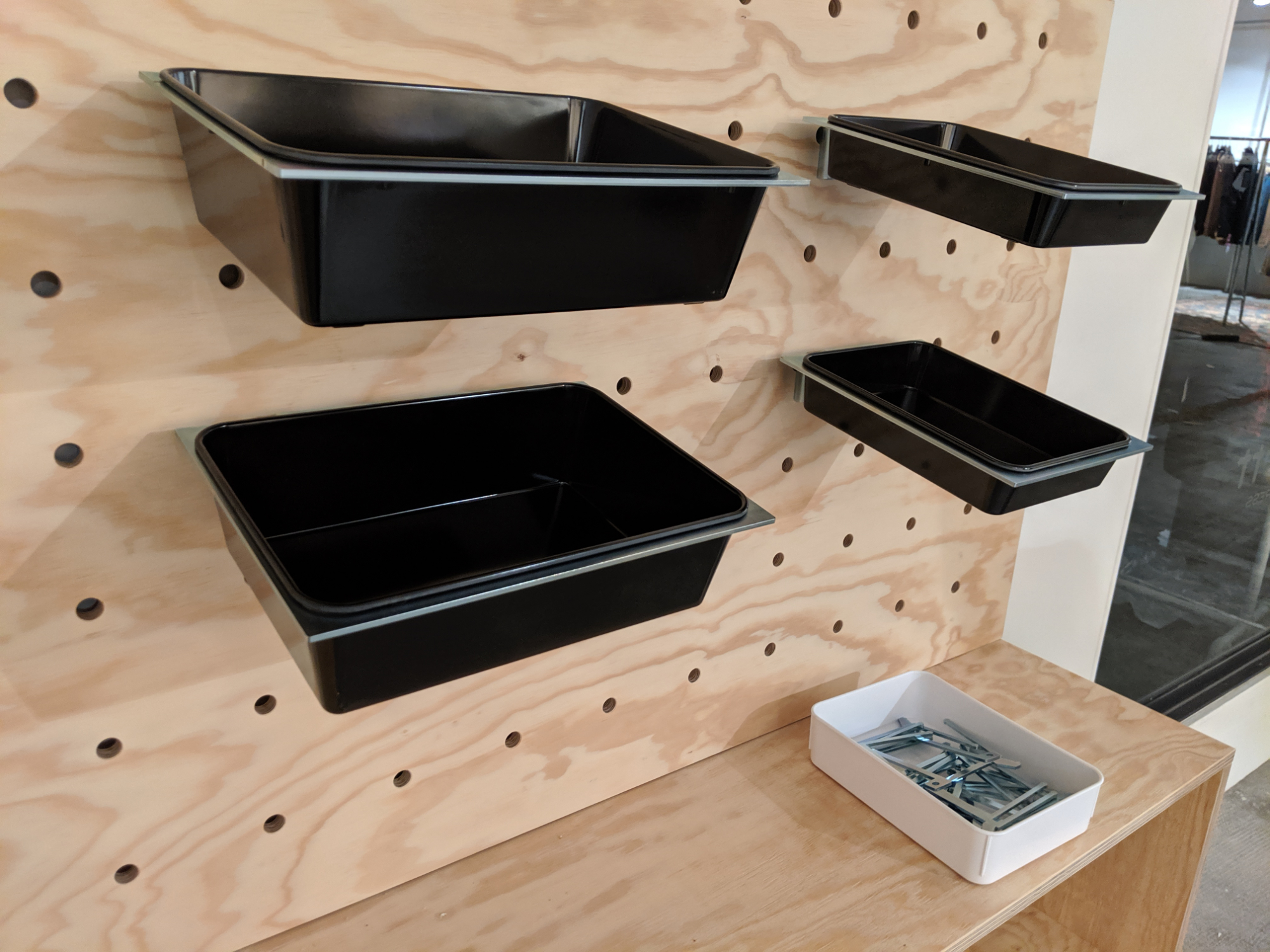 The big PEG wall material designed by formlos.com