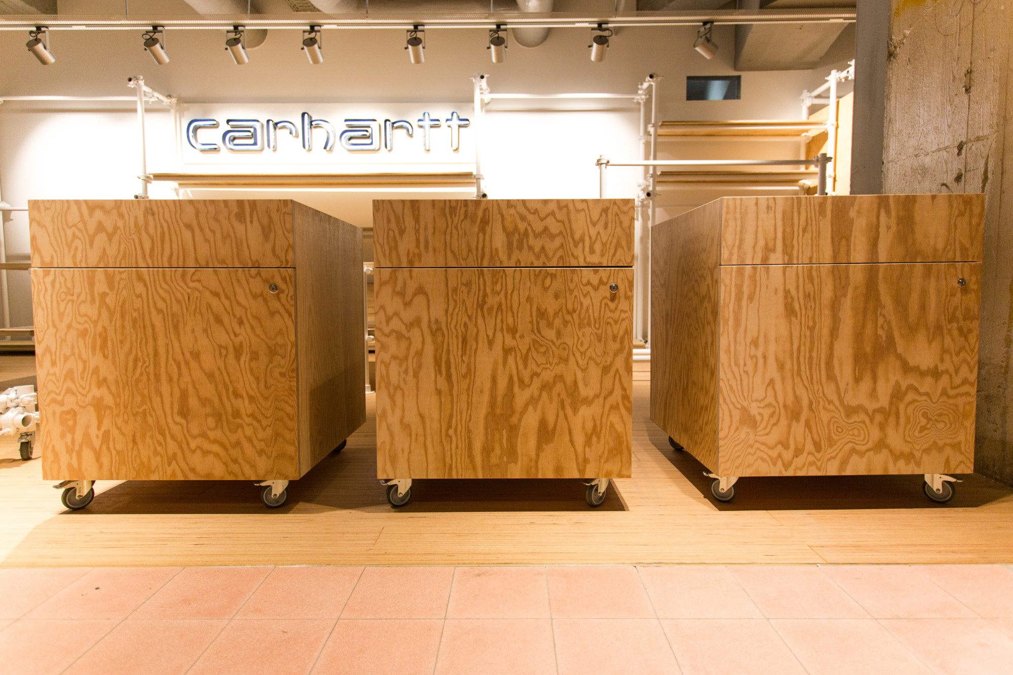 A carhartt shop in shop structure at the haus oberpollinger designed by formlos.com